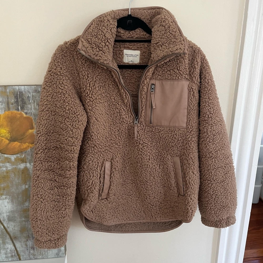 Abercrombie Fuzzy Beige Half Zip